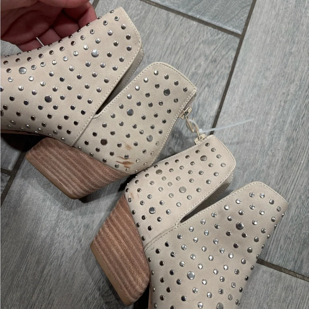 Altar'd State Yasmine Studded Western Style Booties Cream Women's Size 6